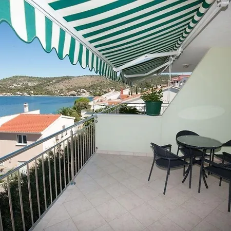 Fuer 4 Personen Ca 50 Qm In Razanj, Dalmatien Norddalmatien Daire